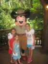 Disney2011 257.JPG (154740 bytes)